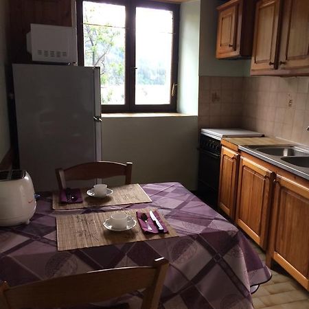 Le Chateau Des Orres Apartment Лез Ор Екстериор снимка
