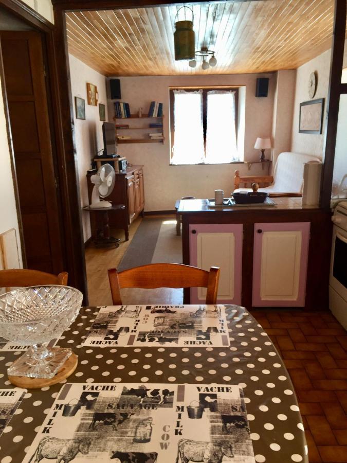 Le Chateau Des Orres Apartment Лез Ор Екстериор снимка