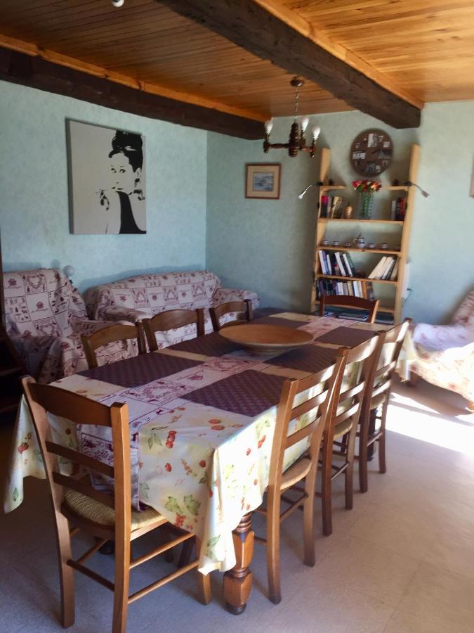 Le Chateau Des Orres Apartment Лез Ор Екстериор снимка
