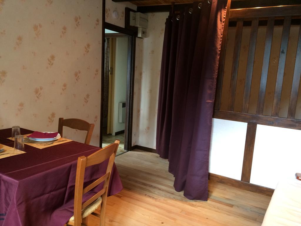 Le Chateau Des Orres Apartment Лез Ор Екстериор снимка
