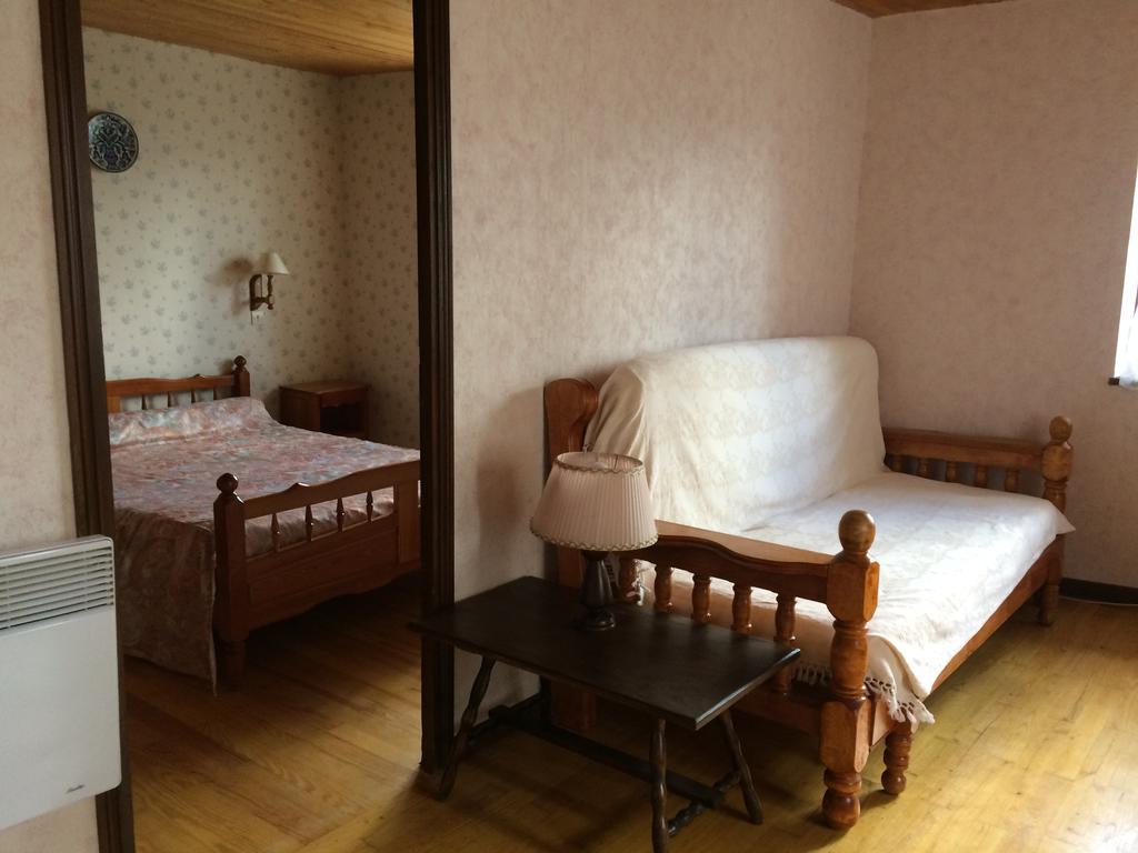 Le Chateau Des Orres Apartment Лез Ор Екстериор снимка